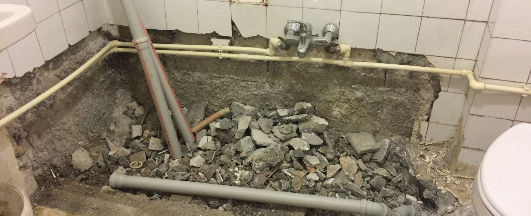 bathroom fitter near me NW3 1PR
